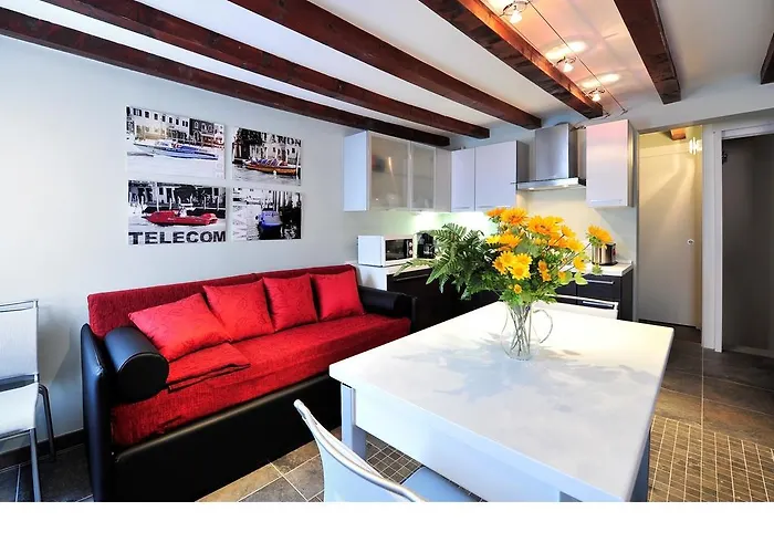 Palace La Vida Apartments